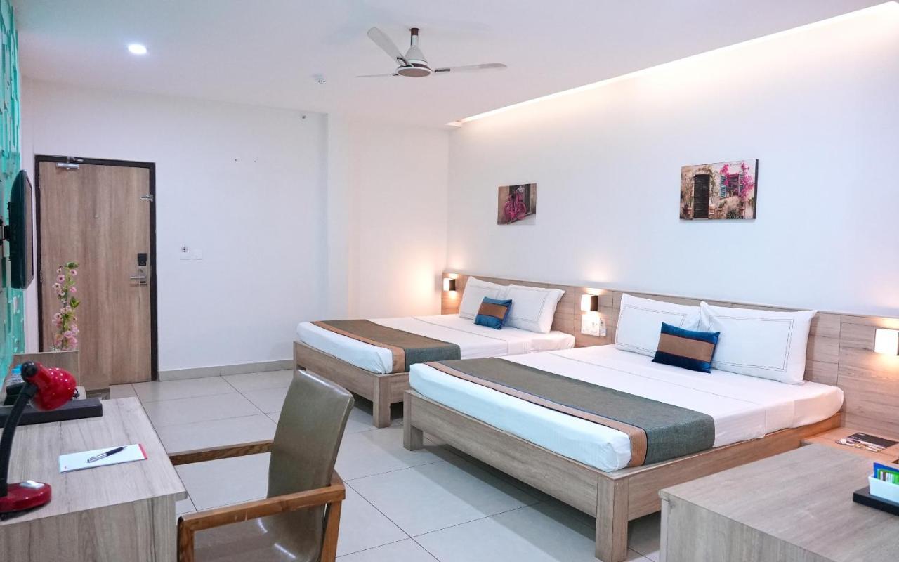 M Stays Chennai Bagian luar foto